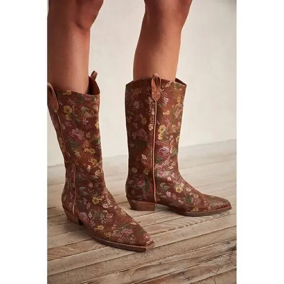 NEW WE THE FREE PEOPLE Sz 37 MONTAGE PRINTED TALL BOOTS - Picture 4 of 7